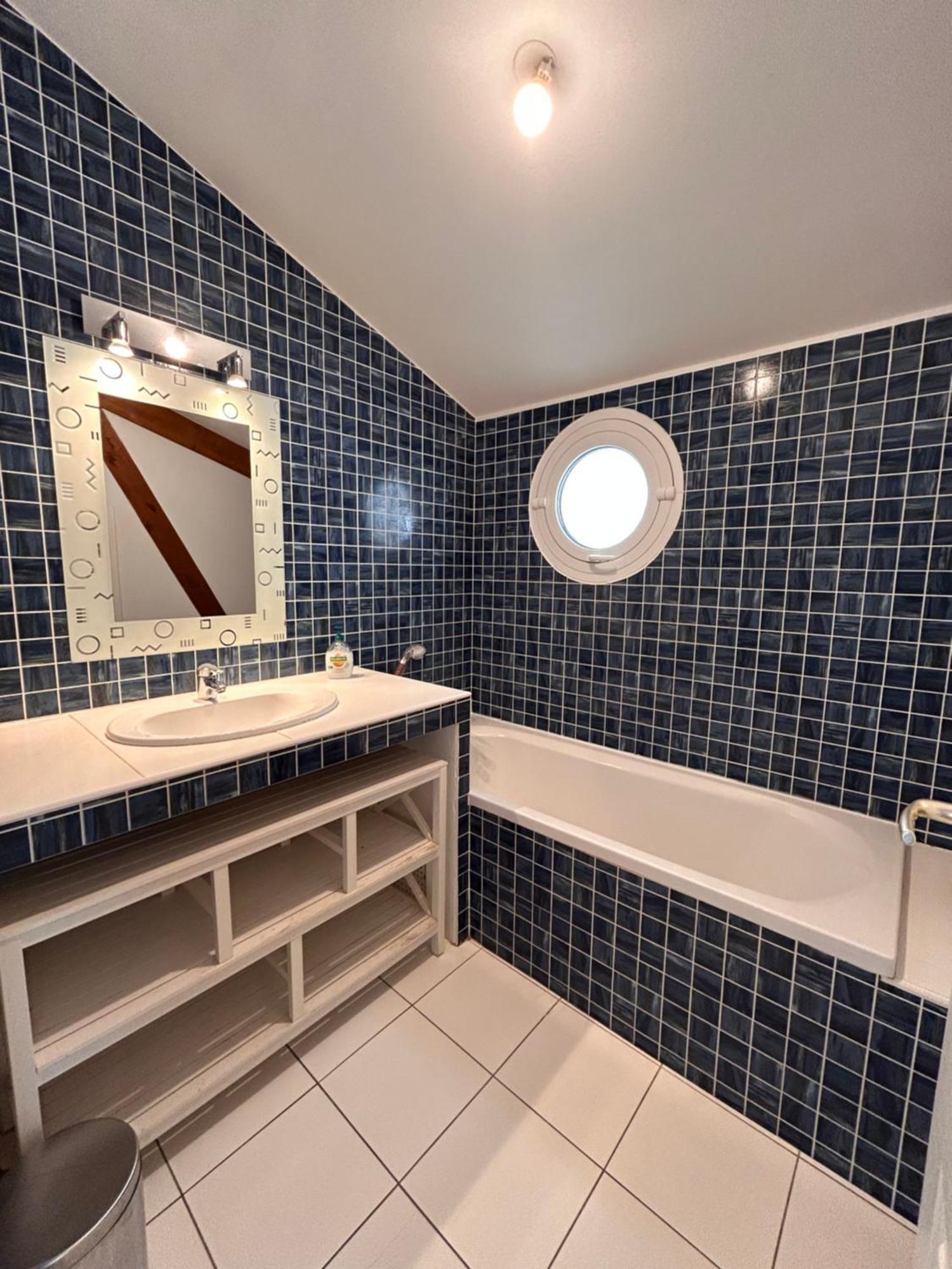 Maison Blanche Lanton Quarto foto