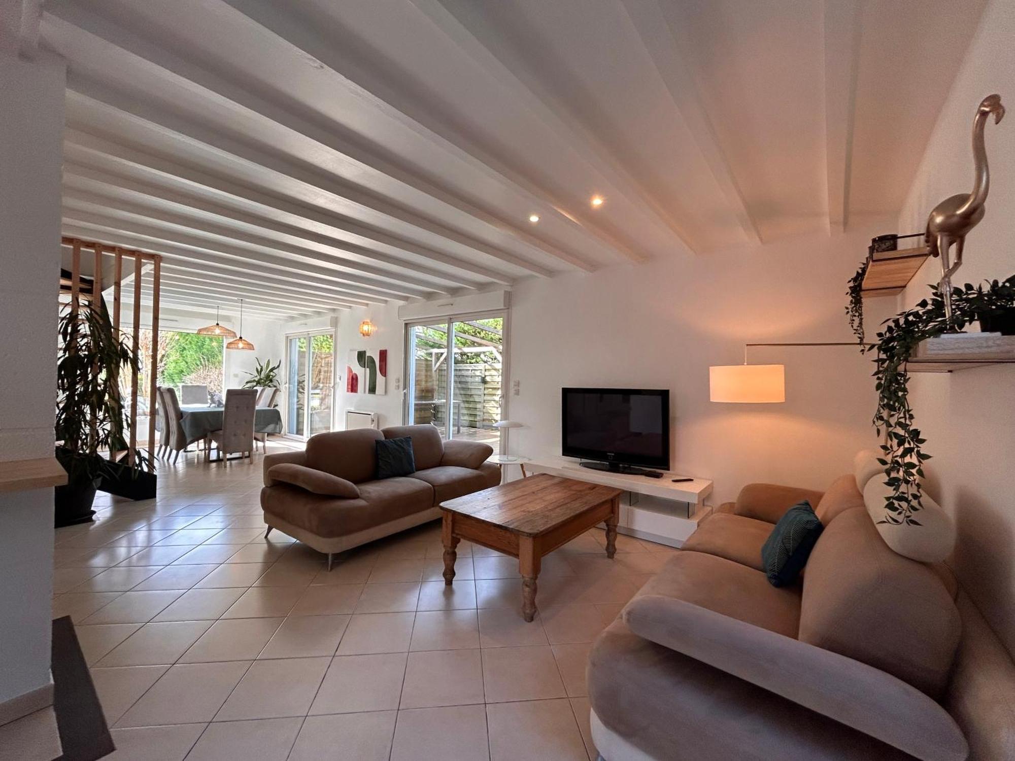 Maison Blanche Lanton Quarto foto